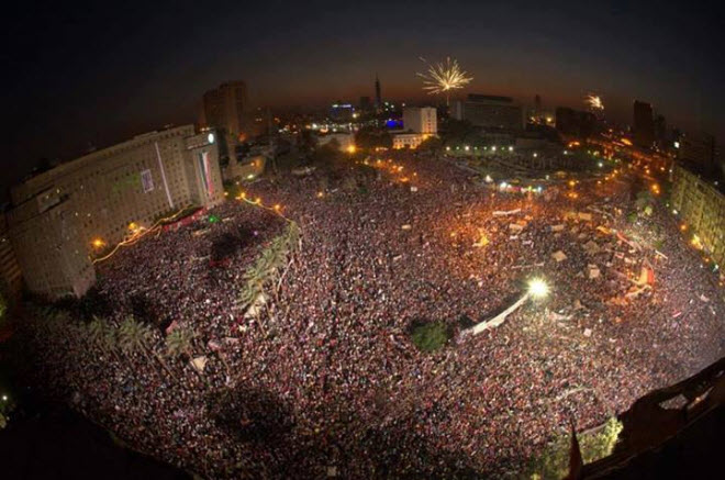 التحرير ليلاً فى جمعة لا للإرهاب