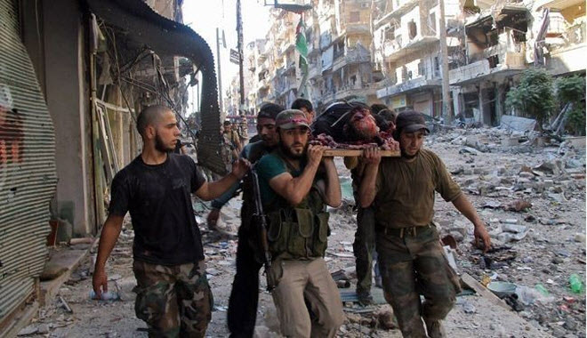 ذكرت وكالة رويترز ان قياديا في "لواء التوحيد" أكبر المجموعات المسلحة في سوريا قتل في هجوم للجيش السوري على مدينة حلب